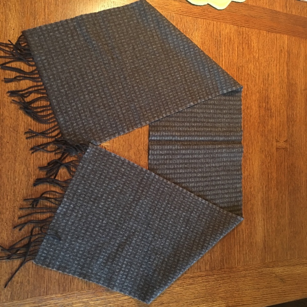Men’s wool scarf